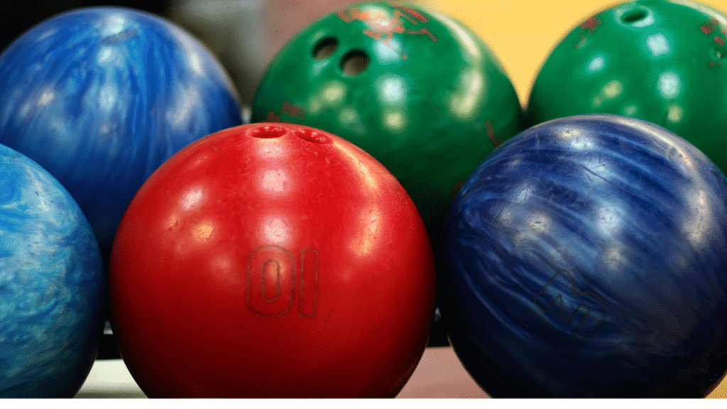 Urethane Vs Reactive Resin Bowling Balls Compared and Explained